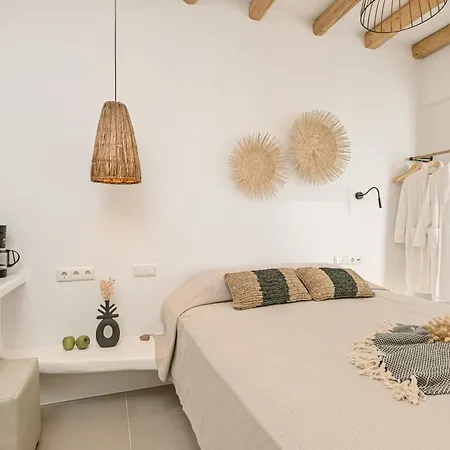 Naxos Blue Sky מלון