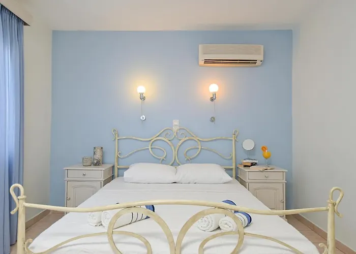 Szálloda Naxos Blue Sky 2*